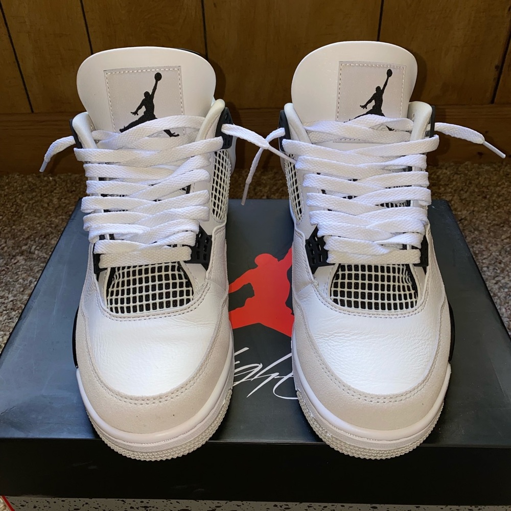Jordan 4 Retro Military Black - Picture 2 of 7